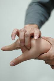 2.ACUPRESSURE